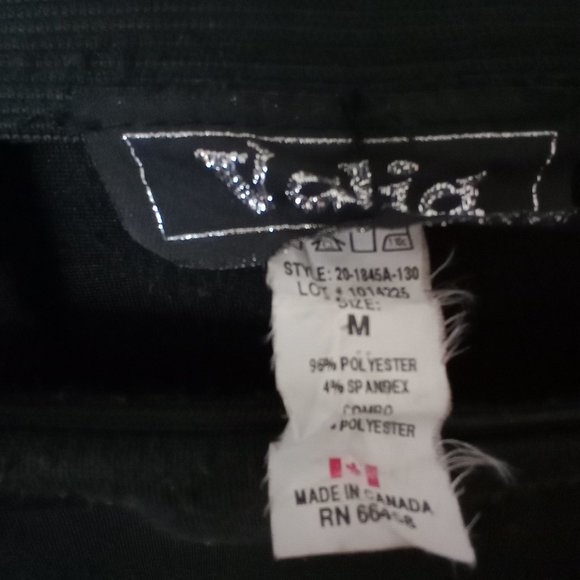 VALIA Black Medium Mesh Swing Pleated Skirt - Picture 3 of 3